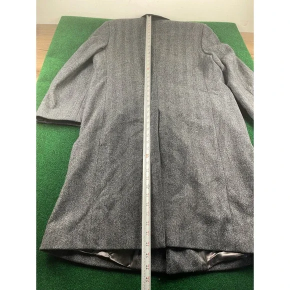 Vintage Wool Herringbone Tweed Overcoat Mens Black Velvet Collar Made in England